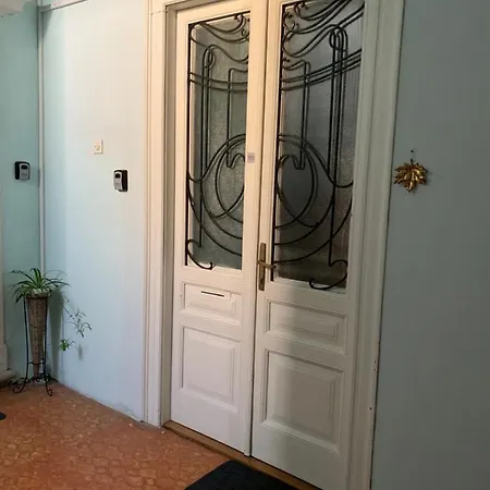 Mimi Carera & Apartment *