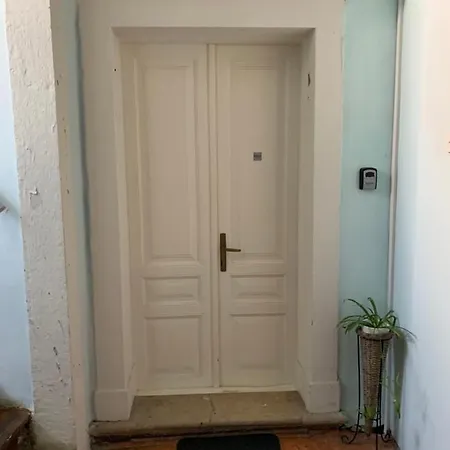 Apartamento Mimi Carera & *